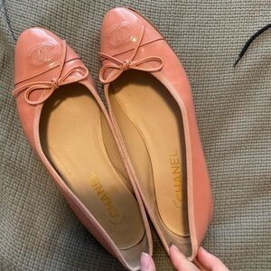 Chanel Pink Patent leather ballet flats size 38